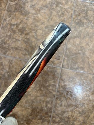 Pala de pádel akkeron raqueta con puño wilson