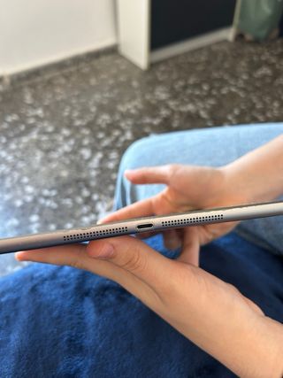 Apple iPad Air Argento 32 g