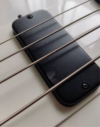 Epiphone Thunderbird Classic-IV Pro Alpine white