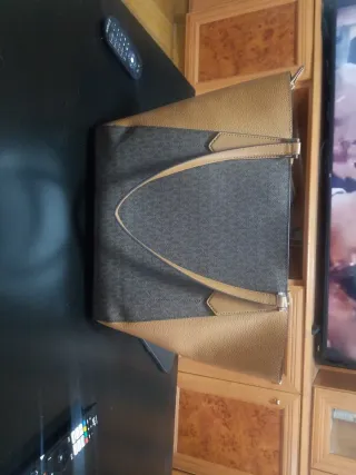 Bolso Michael Kors Grande Marrón y Dorado