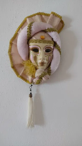 Máscara Veneciana Decorativa Rosa y Dorada