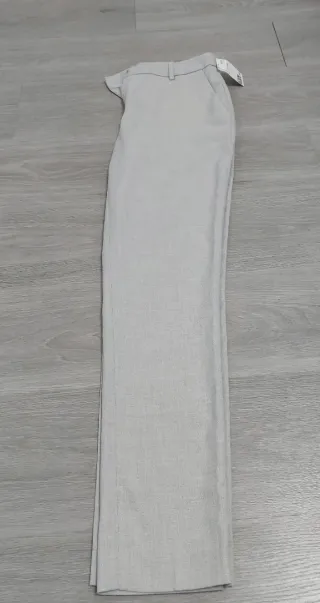 Pantalón H&M Gris claro Nuevo