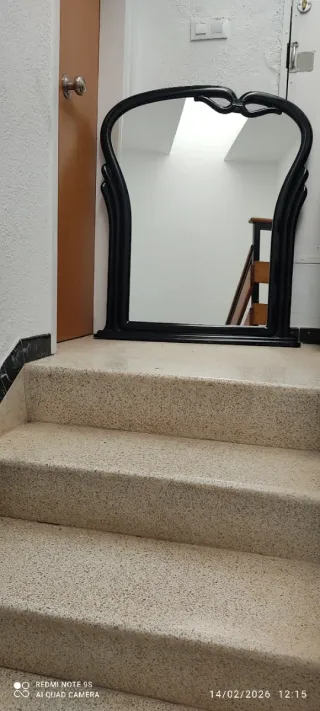 Espejo de pared negro