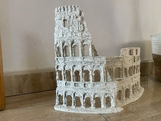 Coliseo Romano para acuario de piedra