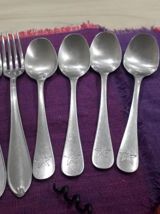 Set di posate e utensili da cucina