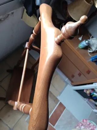 Galán de noche madera nogal antiguo