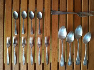 LOTE Cubiertos Vintage Metal y Plata Orfebrería