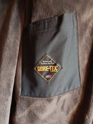 Abrigo Travel Co Gore-Tex con forro