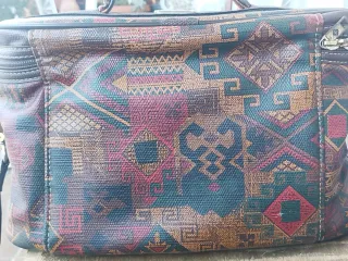Bolso de mano con estampado étnico