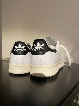 Zapatos Adidas Stan Smith Blancos y Negros