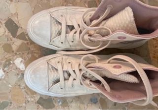 Converse Blancas y Moradas Mujer