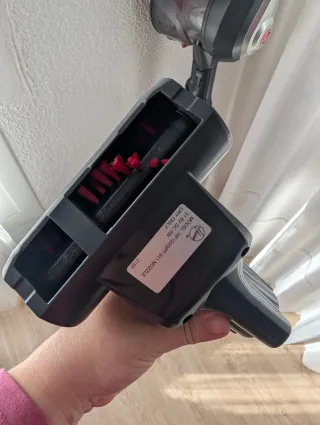 Aspiradora Hoover H-FREE 100 Roja