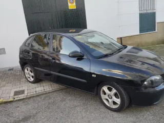 SEAT Ibiza 2004