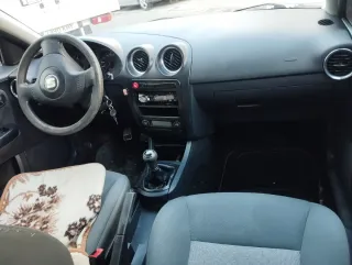 SEAT Ibiza 2004
