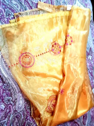 Tenda colore oro giallo velato organza raso