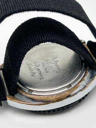 Reloj Raketa Quartz Vintage Negro/Plata