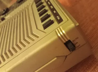 Radio Reloj Despertador Punto Azul