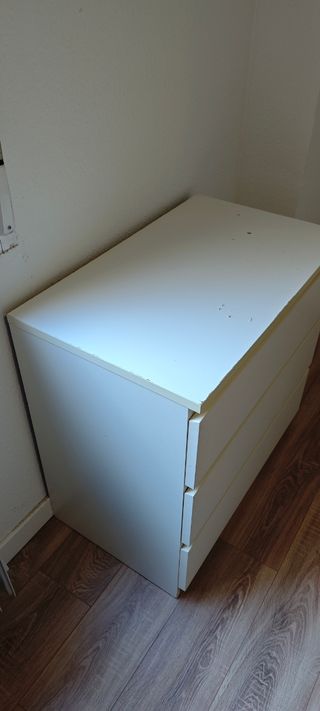 Cómoda blanca Ikea
