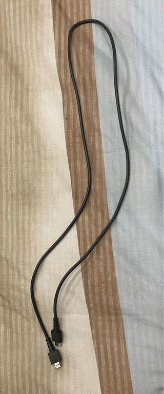 Nintendo Switch Azul/Rojo + Funda + Mando Pro