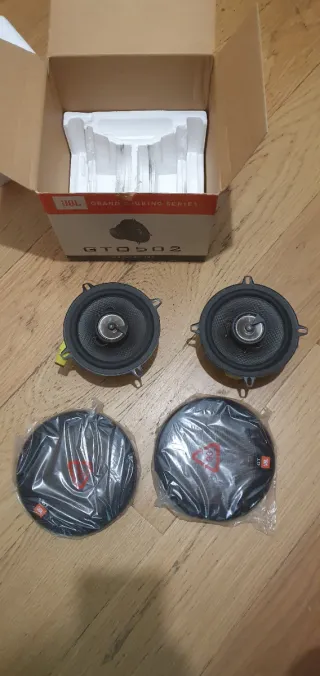 Pareja Altavoces JBL GTO502 Grand Touring