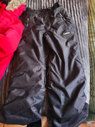 Conjunto Nieve Niños chaqueta,pantalón y botas