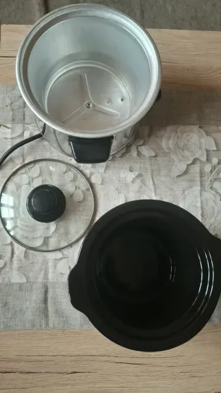 Slow Cooker compatta