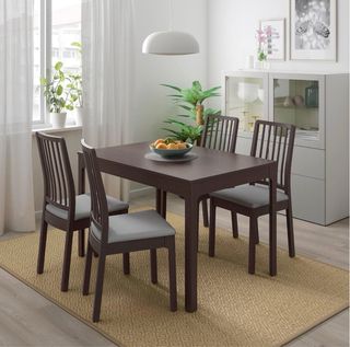 Mesa comedor + 4 sillas Ikea Ekedalen