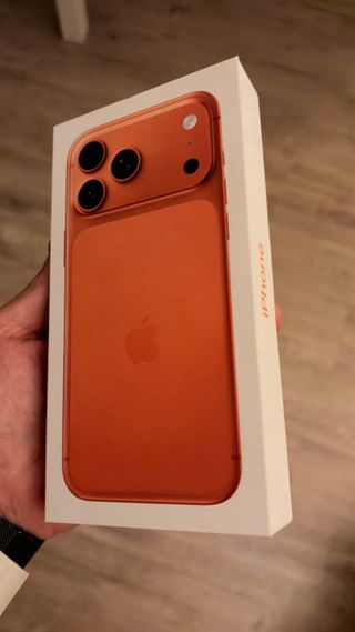 iPhone 17 Pro Max 256GB Cosmic Orange - sigillato