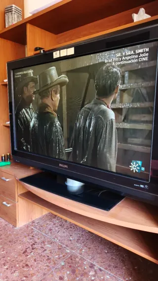 Televisión Philips 42' Negra