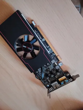 Tarjeta Gráfica AMD RX 6400