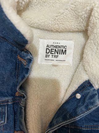 Cazadora vaquera Zara borrego Talla S