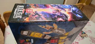 Transformers Omega Supreme War for Cybertron