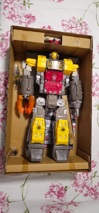 Transformers Omega Supreme War for Cybertron