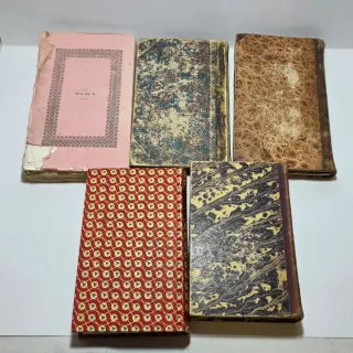 Lotto di cinque libri antichi da esposizione