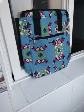 Bolso Reebok estampado floral