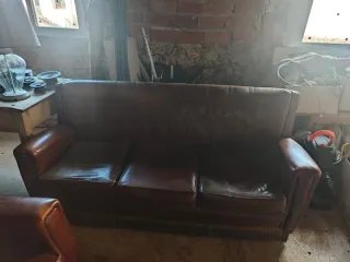 Conjunto Sofás Piel Marrón y cojines mostaza