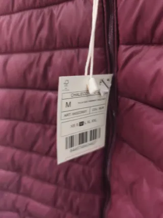 Chaleco Álvaro Moreno Morado Talla M