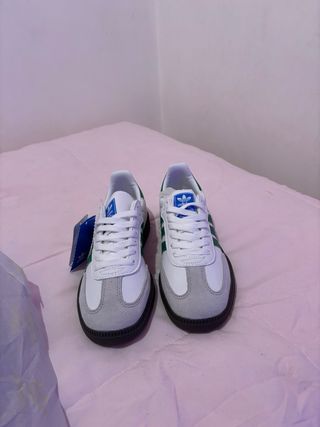 Adidas Sapatilhas Samba Brancas e Verdes Tam 39