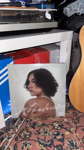 Madame LP Vinile Bianco Marmo Edizione Limitata