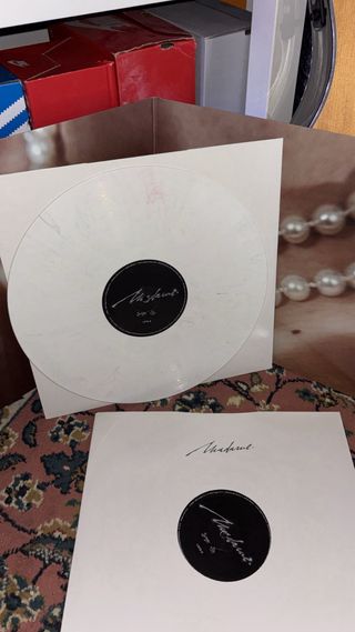 Madame LP Vinile Bianco Marmo Edizione Limitata