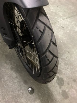 Aprilia Tuareg 660 Negra y Amarilla