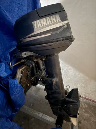 Motor Fueraborda Yamaha 25CV 2T Cola Larga