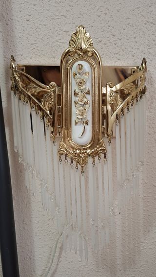 Lujosa lámpara de techo y apliques de cristal