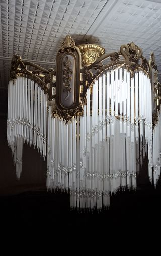 Lujosa lámpara de techo y apliques de cristal