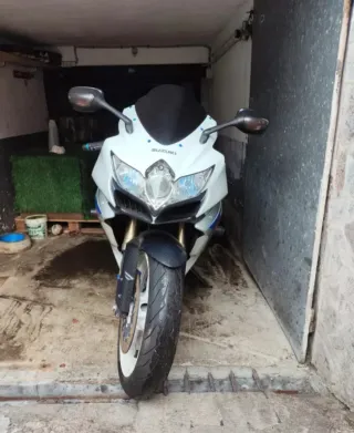 Suzuki GSX-R 600 K8