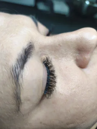 Extensiones de pestañas