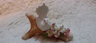 Ceramica Capodimonte Colomba e Fiori