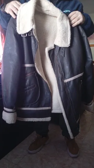 Chaqueta de piel forrada