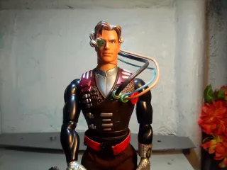 Muñeco Acción Robot Cíborg