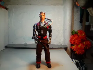 Muñeco Acción Robot Cíborg